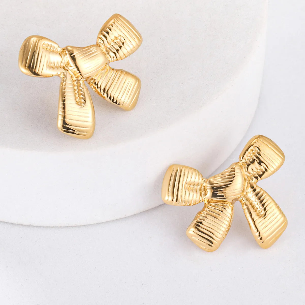 1 Pair French Style Sweet Bow Knot 304 Stainless Steel 14K Gold Plated Ear Studs