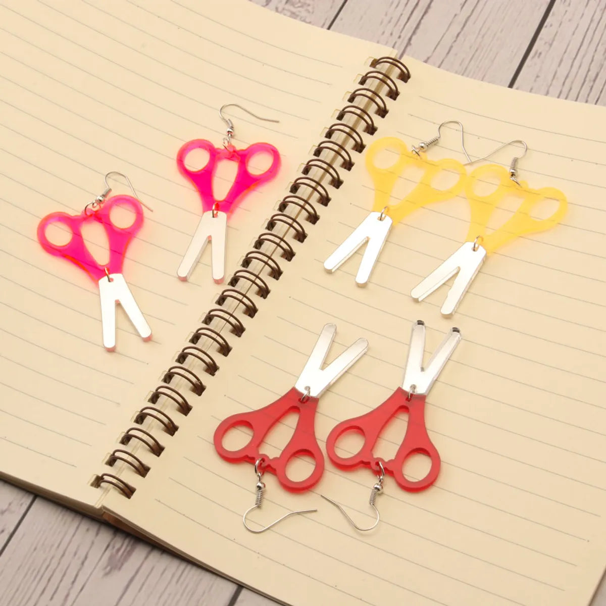 1 Pair Funny Scissors Stainless Steel Arylic Drop Earrings