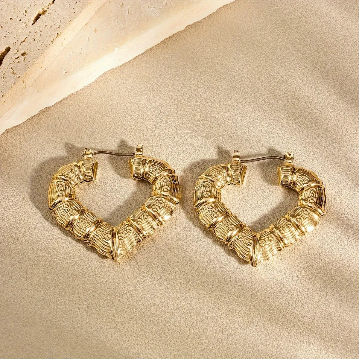 1 Pair Glam Cute Queen Heart Shape Alloy Earrings