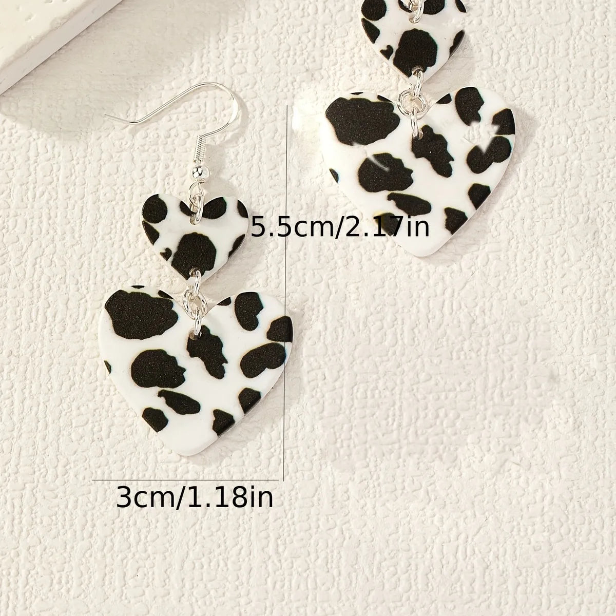 1 Pair Glam Queen Pastoral Cow Pattern Heart Shape Arylic Earrings