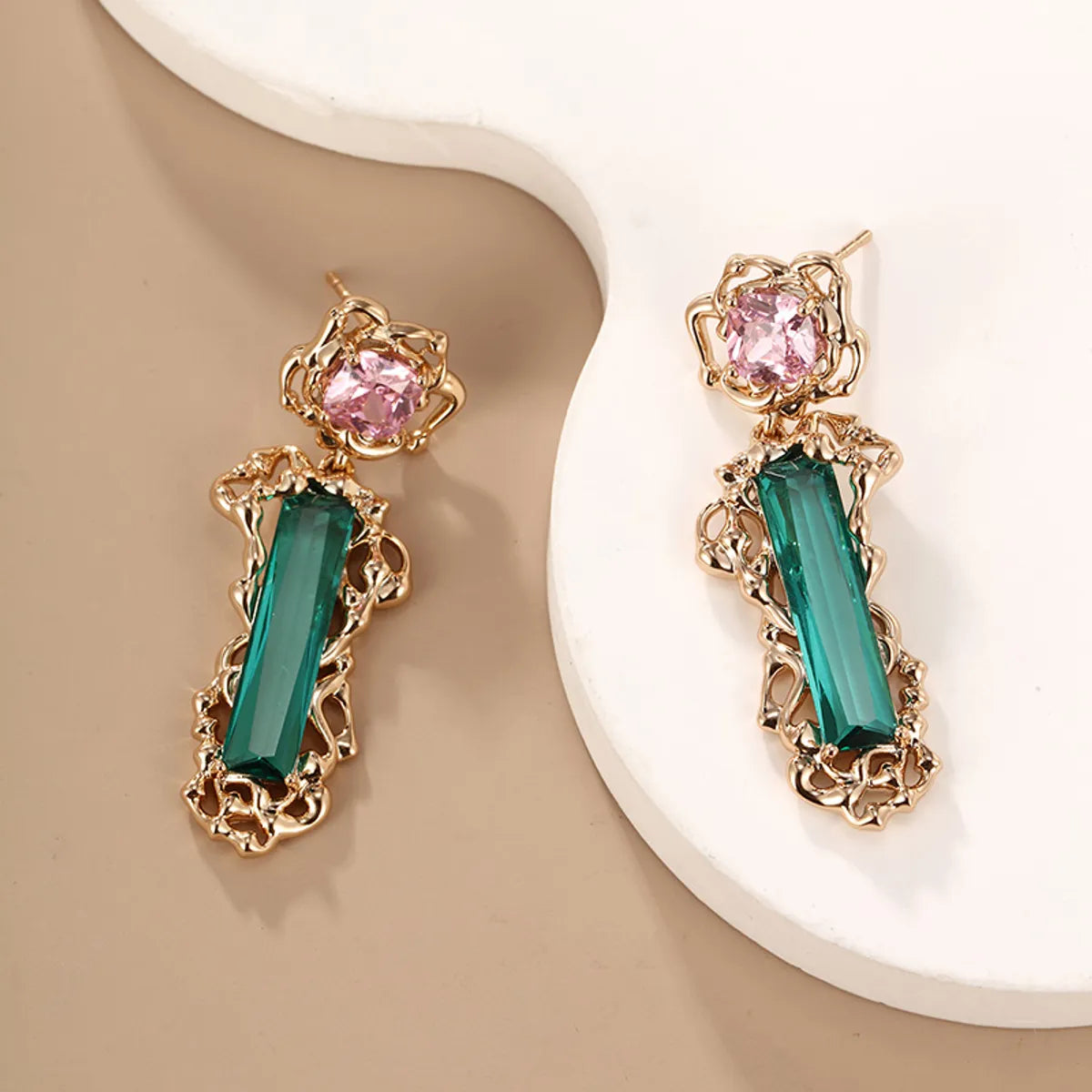 1 Pair Glam Xuping Shiny Water Droplets Flower Plating Inlay Alloy Copper Alloy Artificial Gemstones 18k Gold Plated Drop Earrings