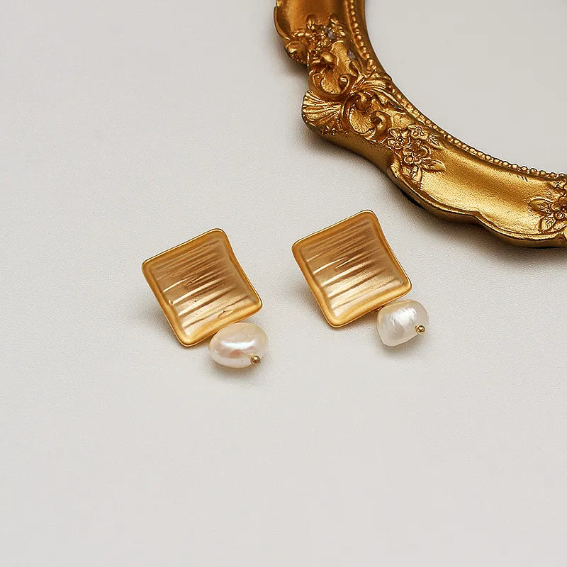 1 Pair Gothic Baroque Style Punk Square Pearl Copper 18K Gold Plated Ear Studs