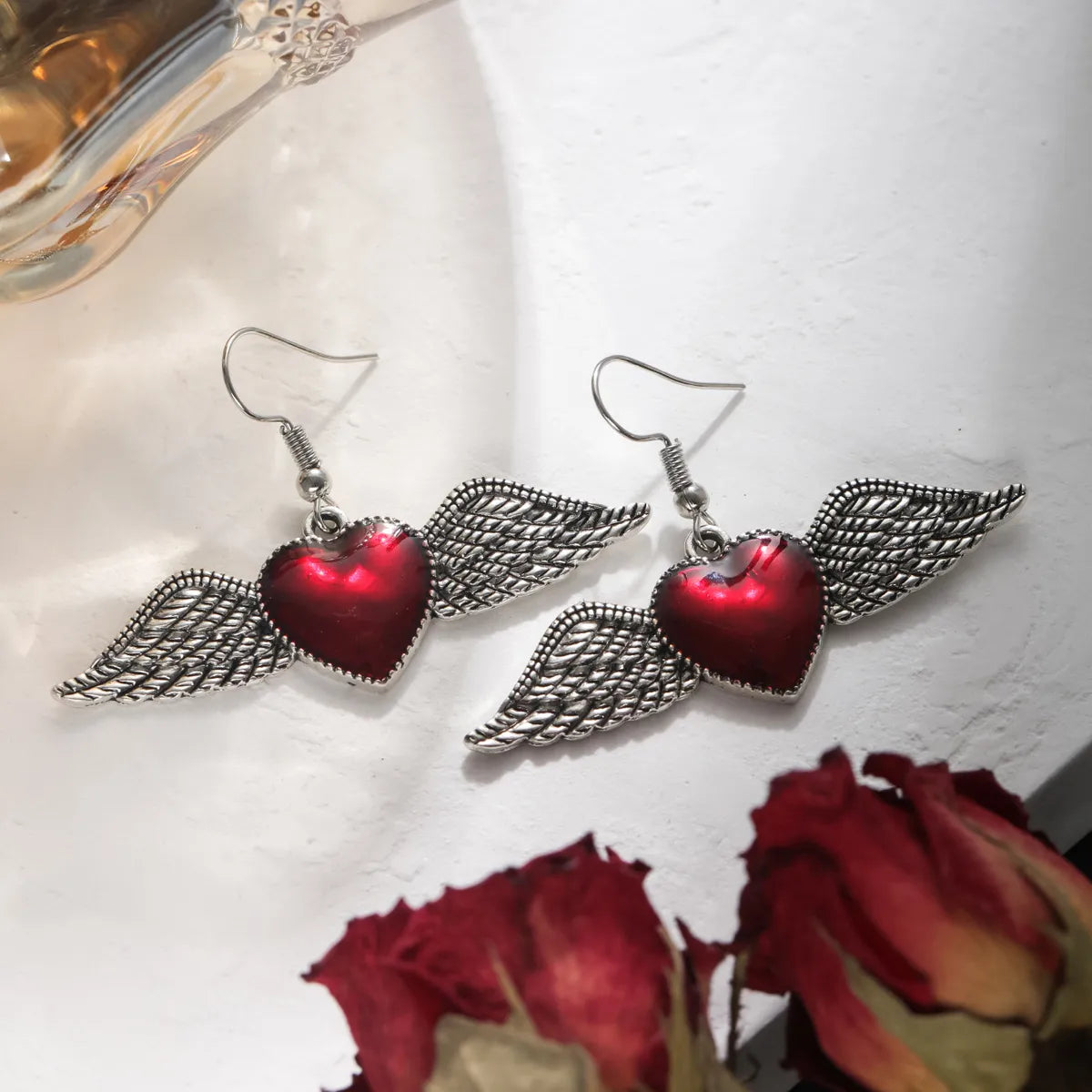 1 Pair Gothic Punk French Style Heart Shape Wings Enamel Alloy Drop Earrings