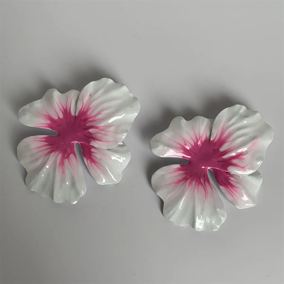 1 Pair Hawaiian Vacation Flower Stoving Varnish Copper Alloy Ear Studs