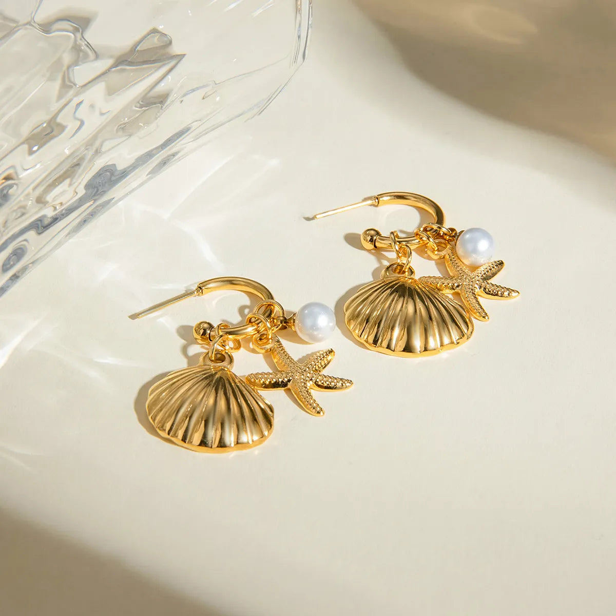 1 Pair Hawaiian Vacation Starfish Shell Inlay 304 Stainless Steel Artificial Pearls 18K Gold Plated Drop Earrings