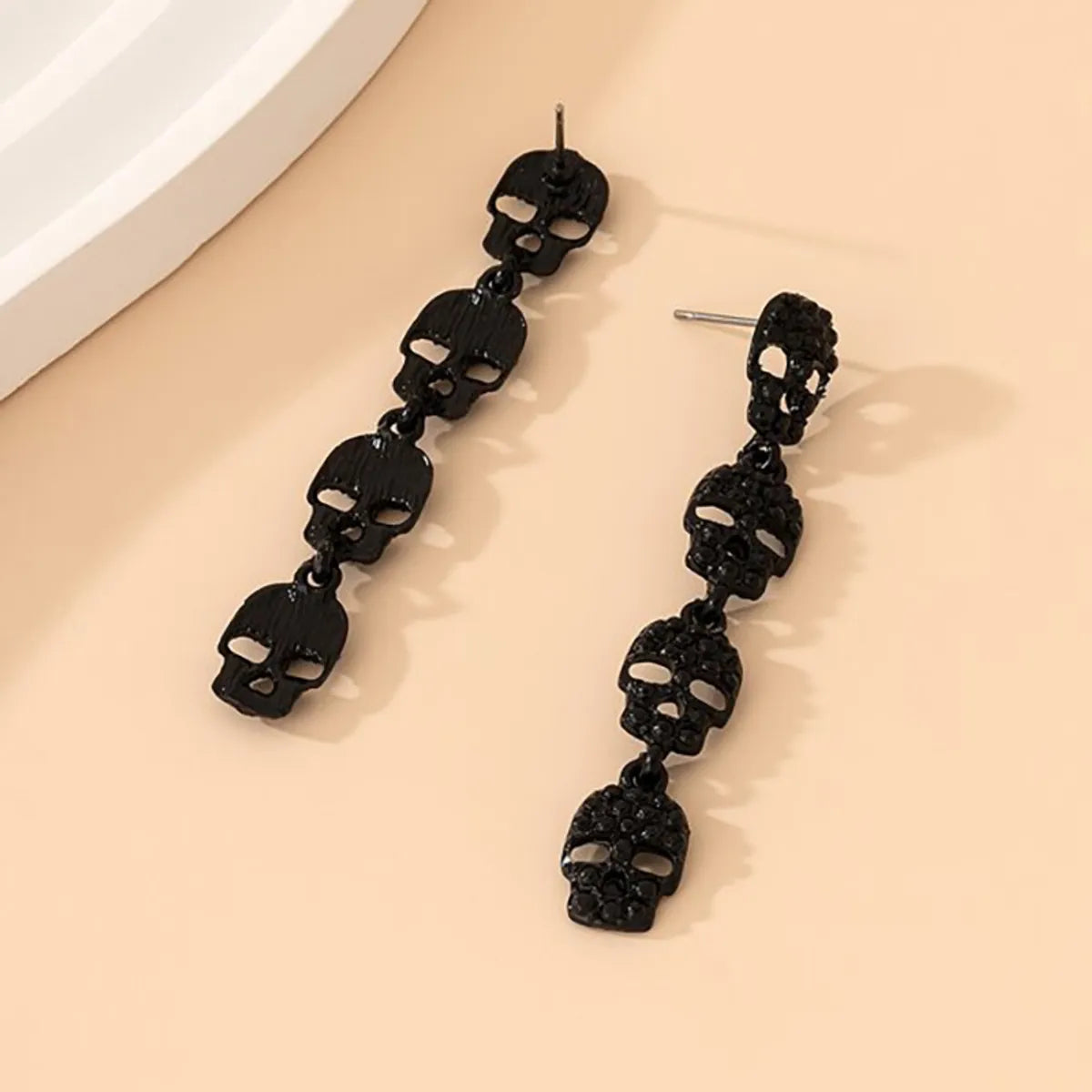 1 Pair Hip-Hop Retro Skull Plating Alloy Drop Earrings