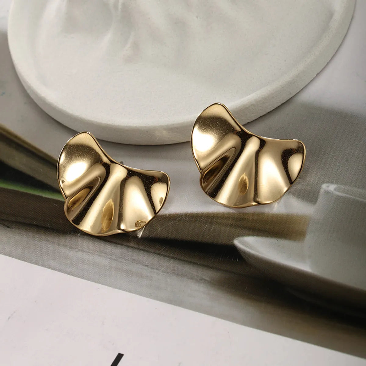 1 Pair Hip-hop Xuping Plant Solid Color Plating Stainless Steel 14k Gold Plated Ear Studs