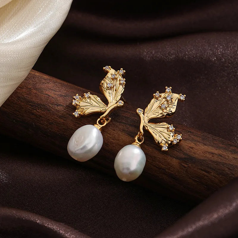 1 Pair Ig Style Butterfly Plating Inlay Metal Copper Freshwater Pearl Shell 18k Gold Plated Silver Plated Drop Earrings