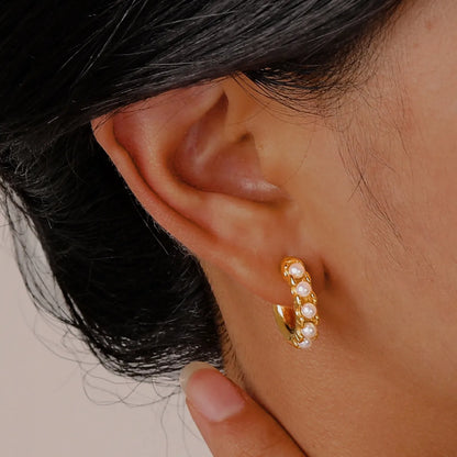 1 Pair IG Style C Shape Inlay 304 Stainless Steel Artificial Pearls 18K Gold Plated Ear Studs