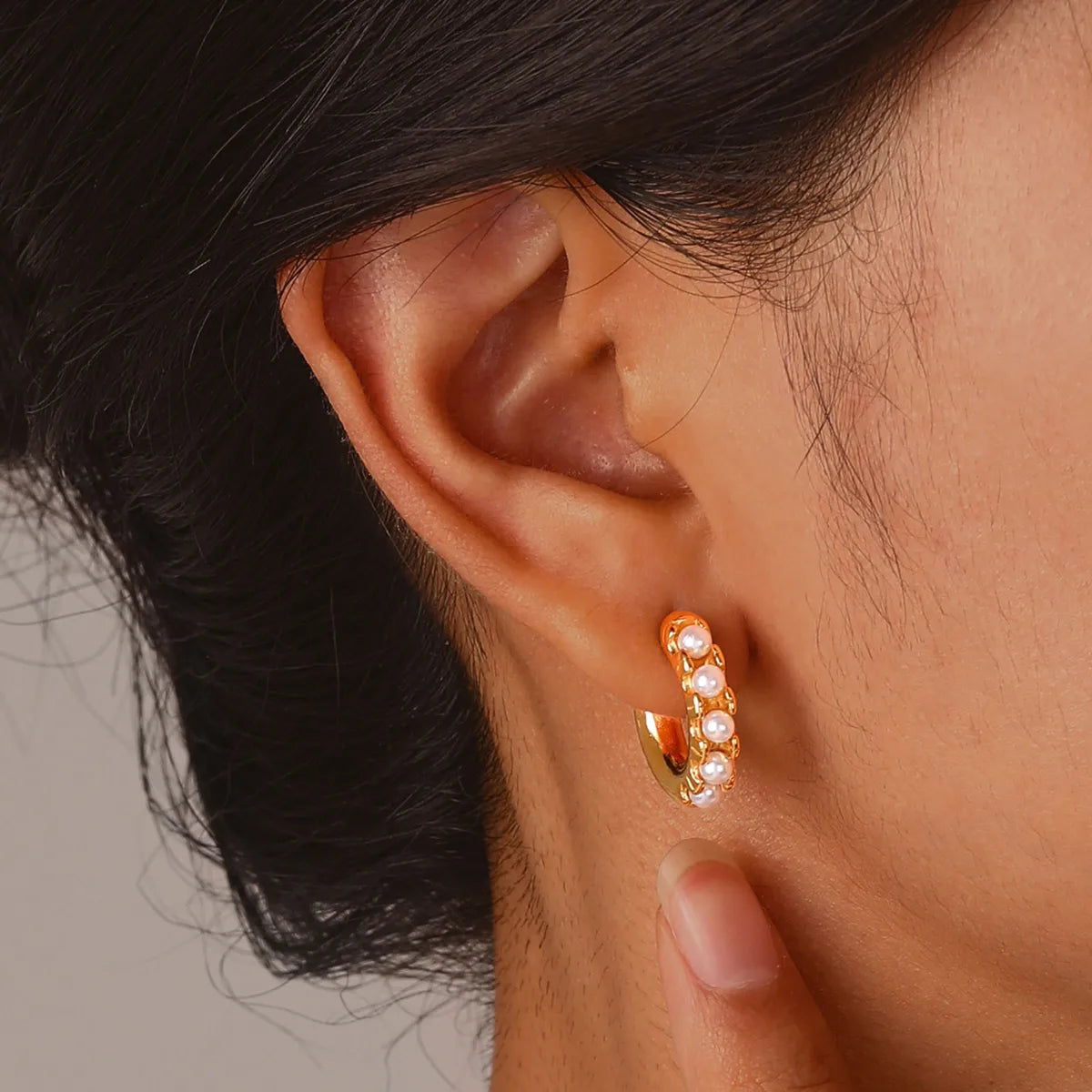 1 Pair IG Style C Shape Inlay 304 Stainless Steel Artificial Pearls 18K Gold Plated Ear Studs