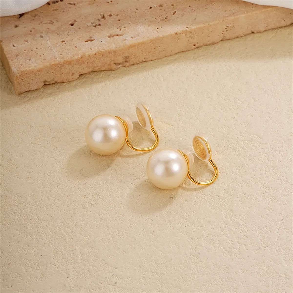 1 Pair Ig Style Elegant Simple Style Geometric Epoxy Plating Inlay Copper Pearl Ear Cuffs