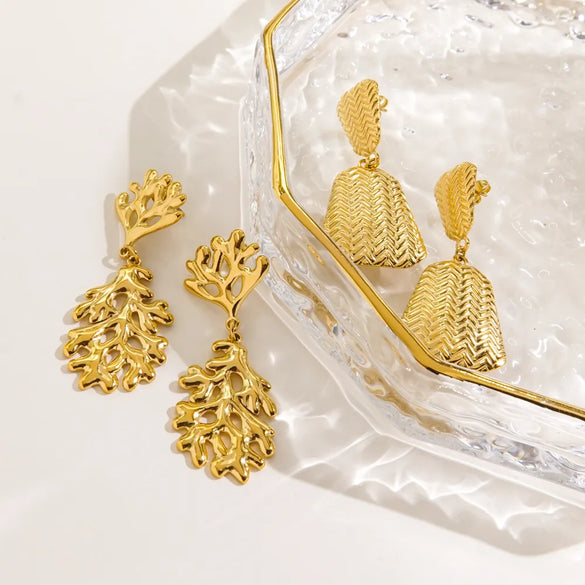 1 Pair IG Style Elegant Simple Style Trapezoid Coral 304 Stainless Steel 18K Gold Plated Drop Earrings