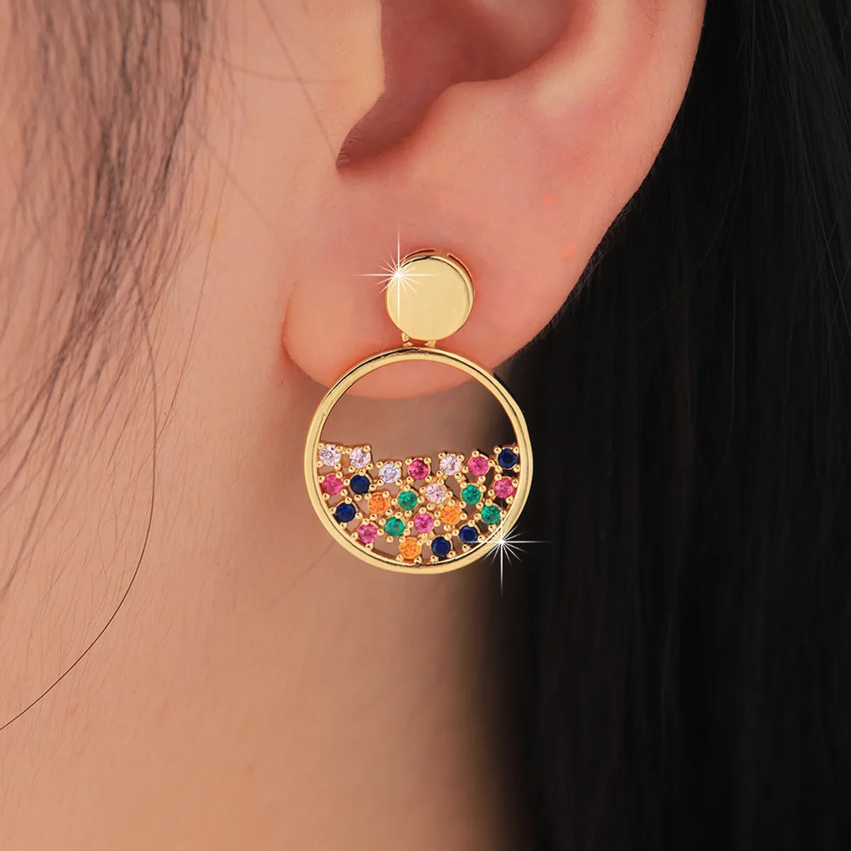 1 Pair Ig Style Elegant Streetwear Round Plating Inlay Brass Zircon 18k Gold Plated Ear Studs