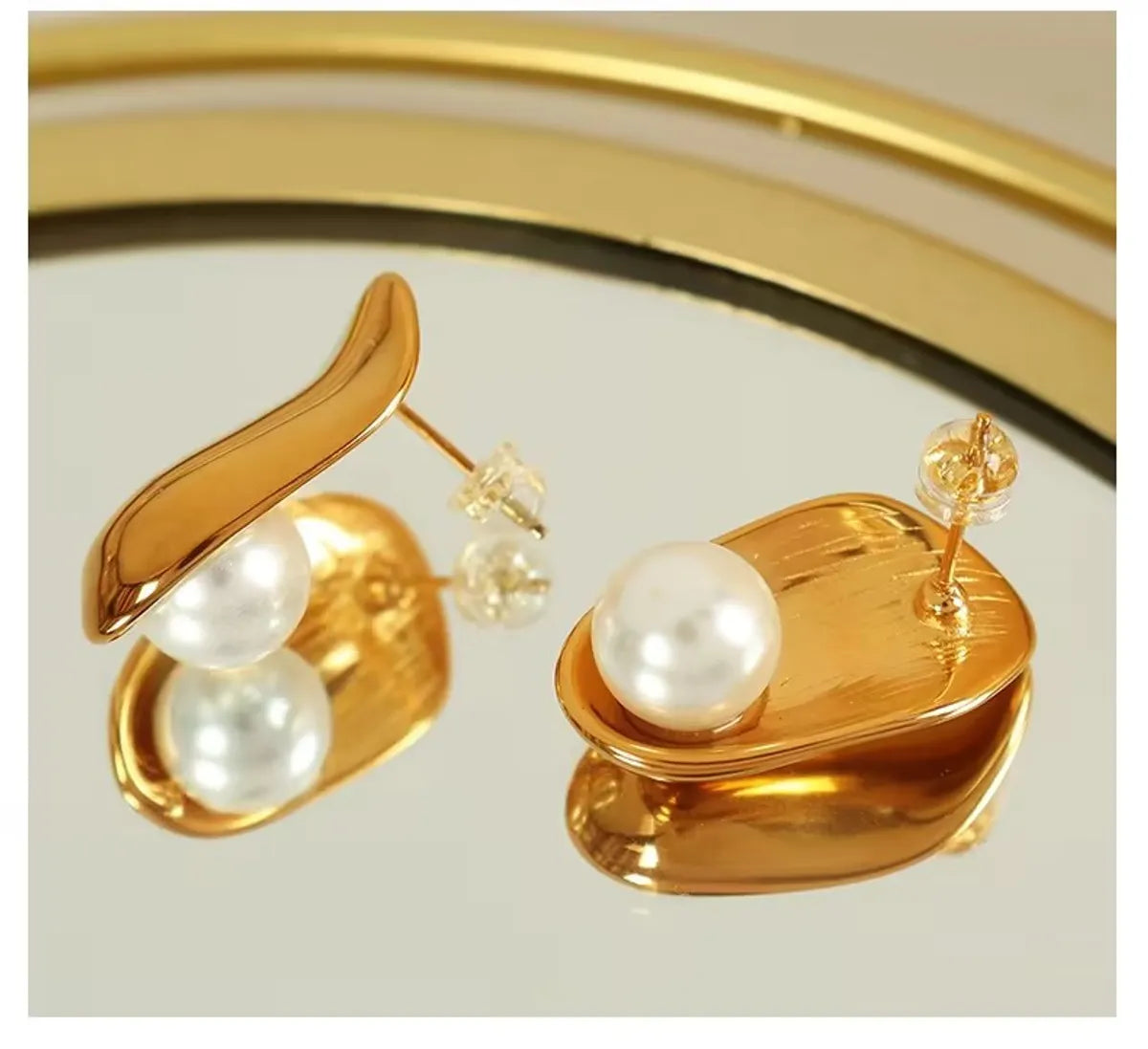 1 Pair IG Style French Style Simple Style Solid Color Plating Inlay 304 Stainless Steel Artificial Pearls 18K Gold Plated Ear Studs