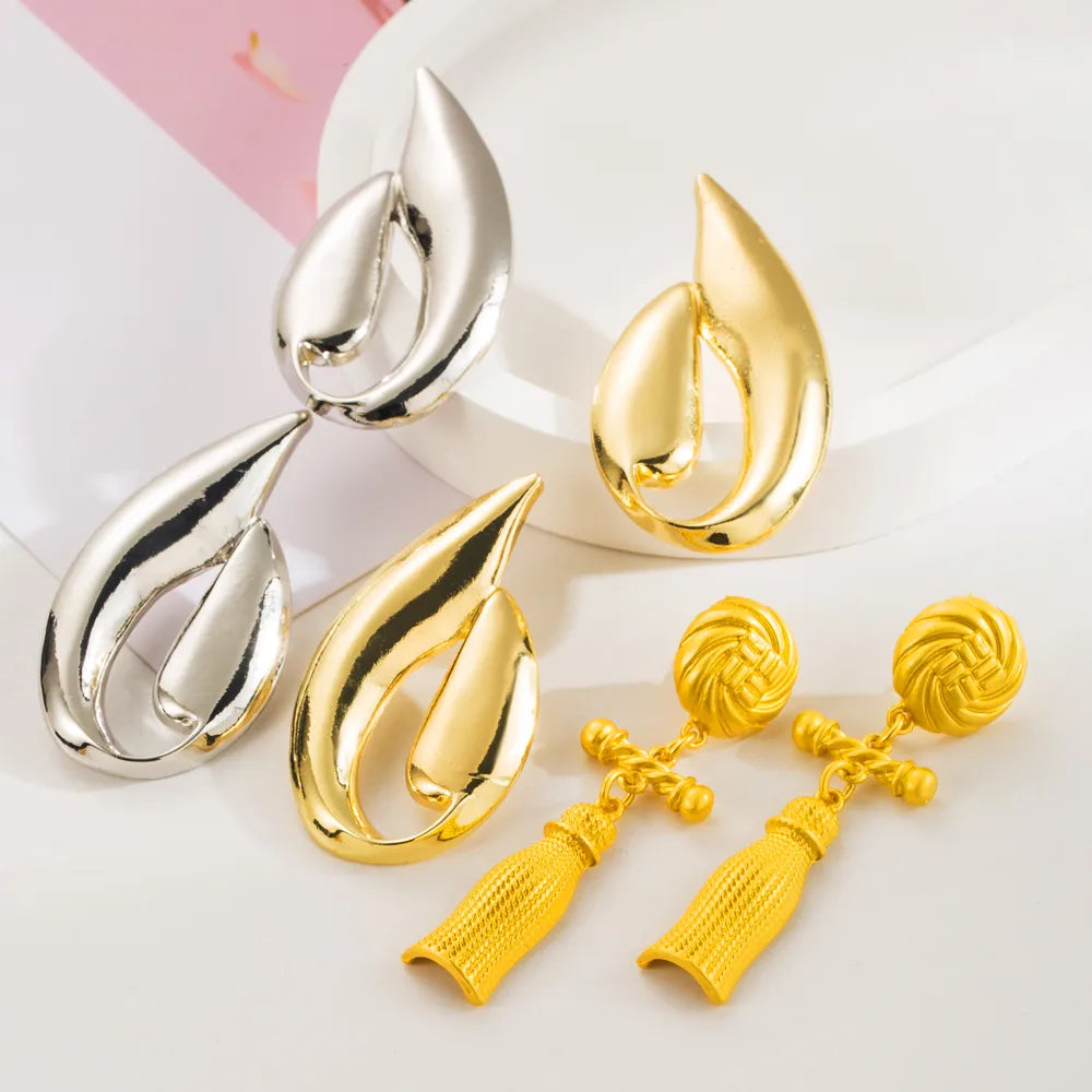 1 Pair IG Style Modern Style Classic Style Solid Color Spiral Plating Alloy 14K Gold Plated Ear Studs