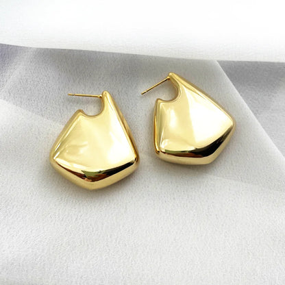 1 Pair IG Style Nordic Style Simple Style Irregular Geometric Polishing Metal Copper Copper Alloy 18K Gold Plated Gold Plated Ear Studs