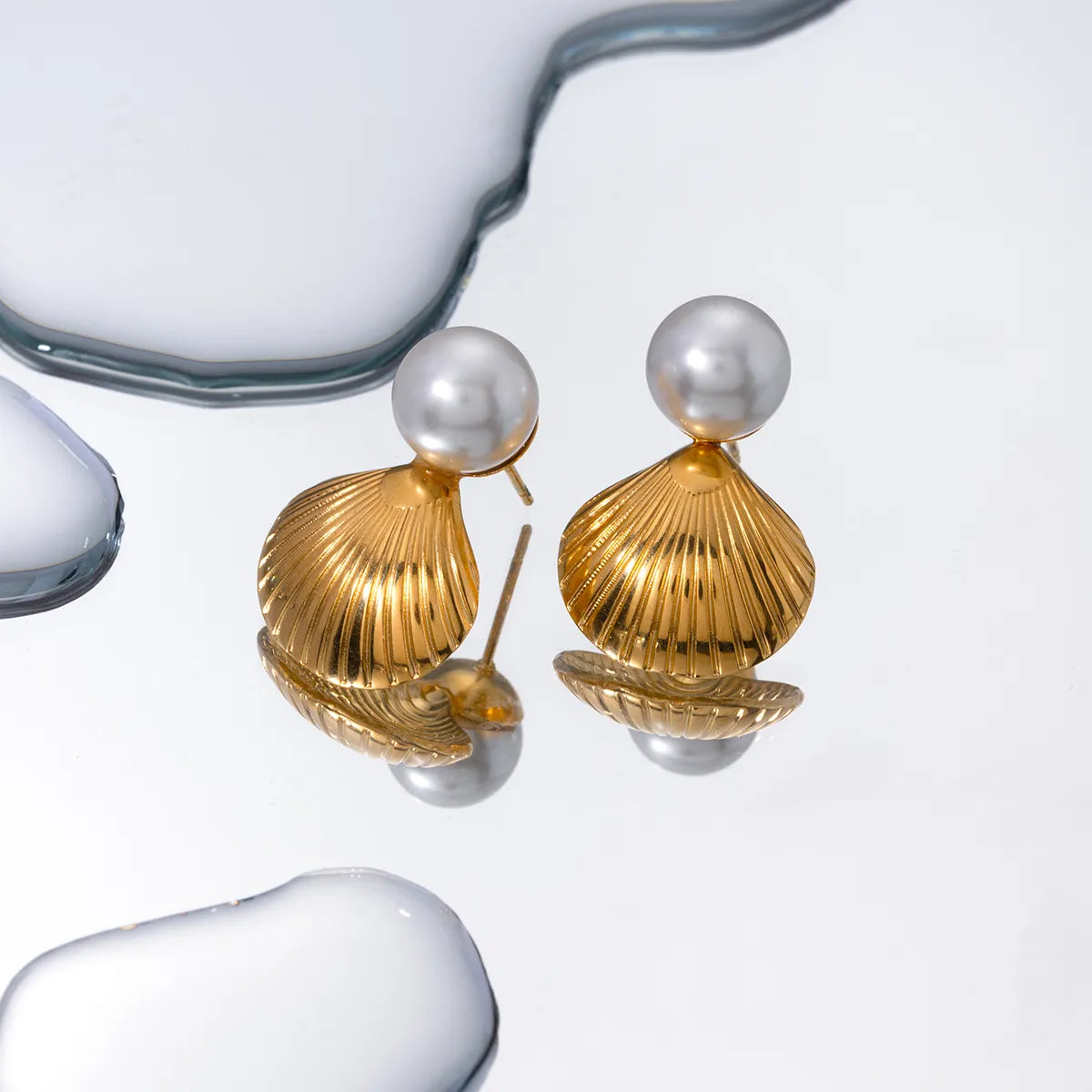 1 Pair Ig Style Pearl Shell Plating Stainless Steel 18k Gold Plated Ear Studs