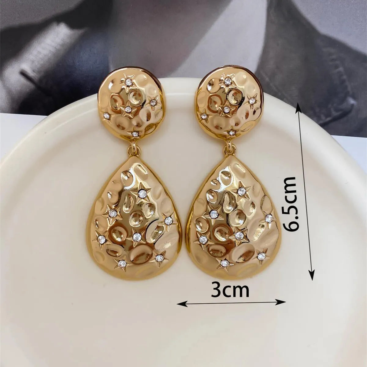 1 Pair Ig Style Retro Round Water Droplets Plating Inlay Alloy Zinc Rhinestones Drop Earrings