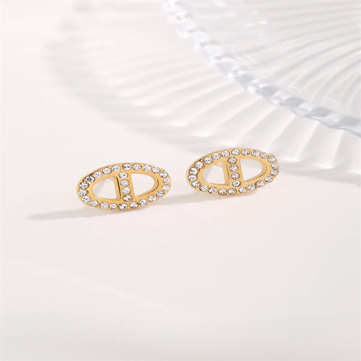 1 Pair IG Style Shiny Oval Plating Inlay Titanium Steel Rhinestones 18K Gold Plated Ear Studs