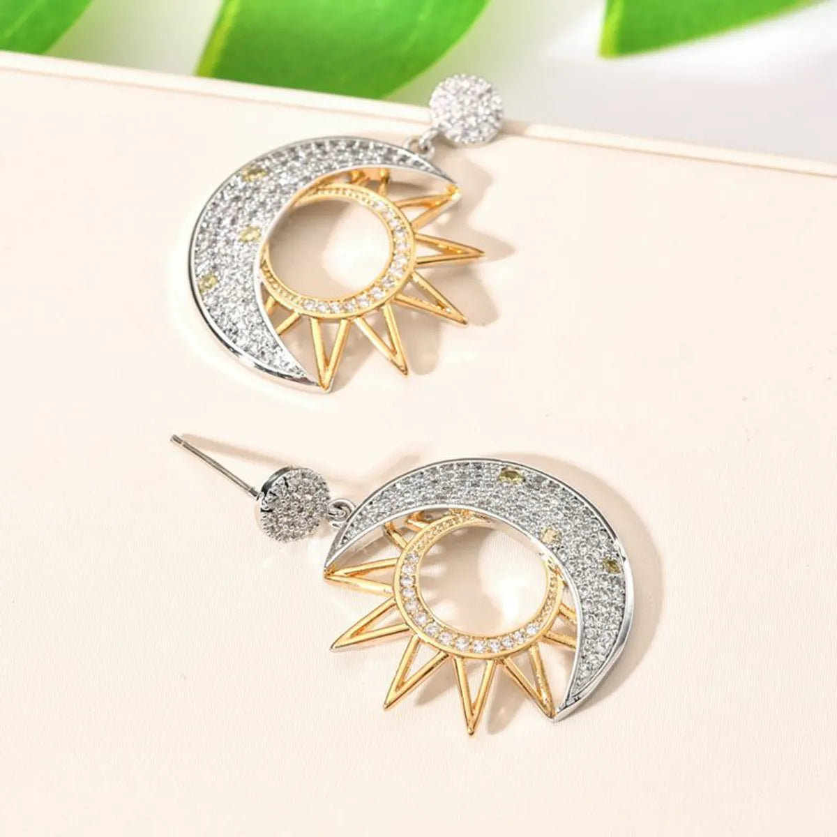 1 Pair Ig Style Shiny Sun Moon Plating Inlay Copper Zircon 18k Gold Plated White Gold Plated Drop Earrings