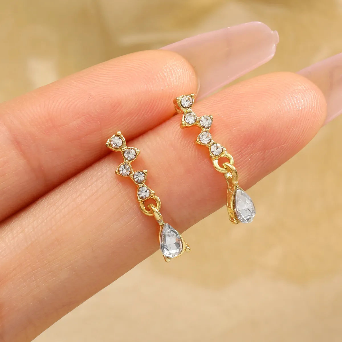 1 Pair Ig Style Shiny Water Droplets Plating Inlay Alloy Rhinestones Drop Earrings