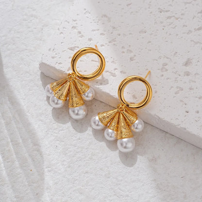 1 Pair IG Style Simple Style Classic Style Asymmetrical Round Square Plating Inlay Copper Brass Artificial Pearls Zircon Gold Plated Drop Earrings Ear Studs