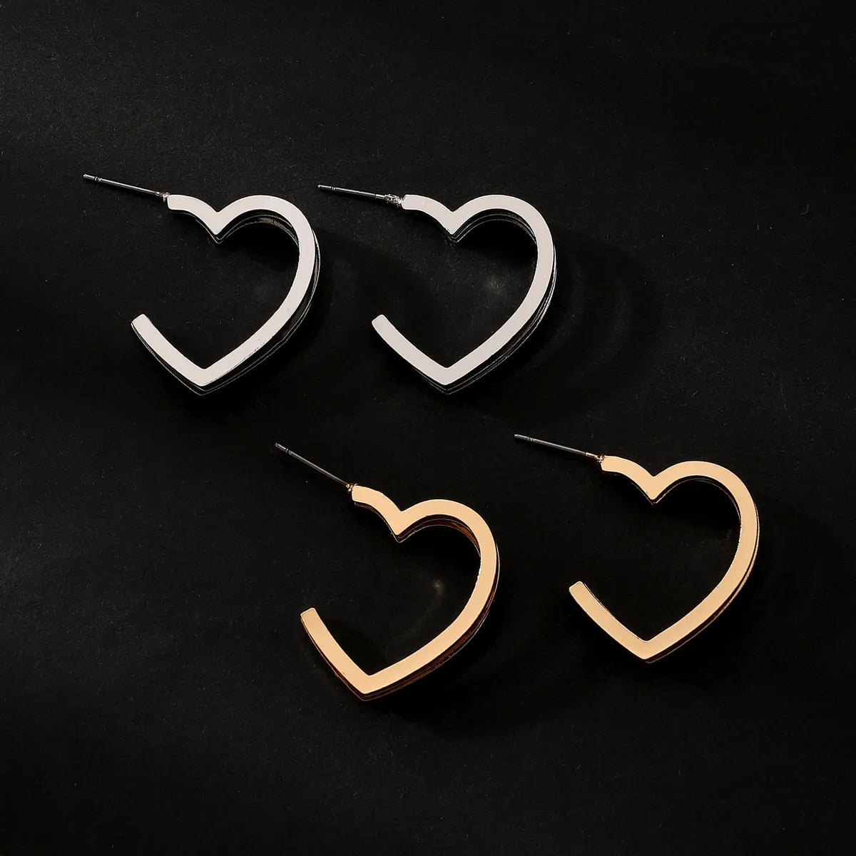 1 Pair IG Style Simple Style Geometric Heart Shape Plating Alloy Earrings