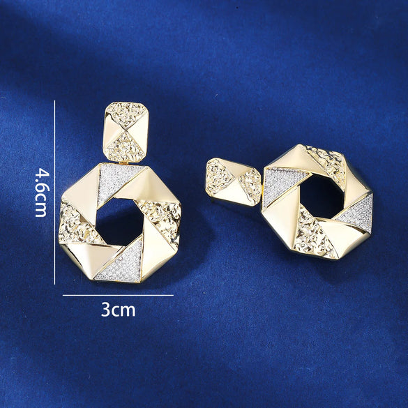 1 Pair IG Style Simple Style Geometric Hollow Out Inlay Copper Zircon 18K Gold Plated White Gold Plated Drop Earrings