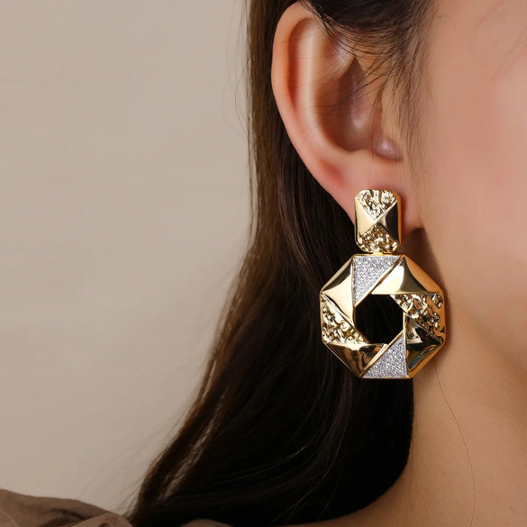 1 Pair IG Style Simple Style Geometric Hollow Out Inlay Copper Zircon 18K Gold Plated White Gold Plated Drop Earrings