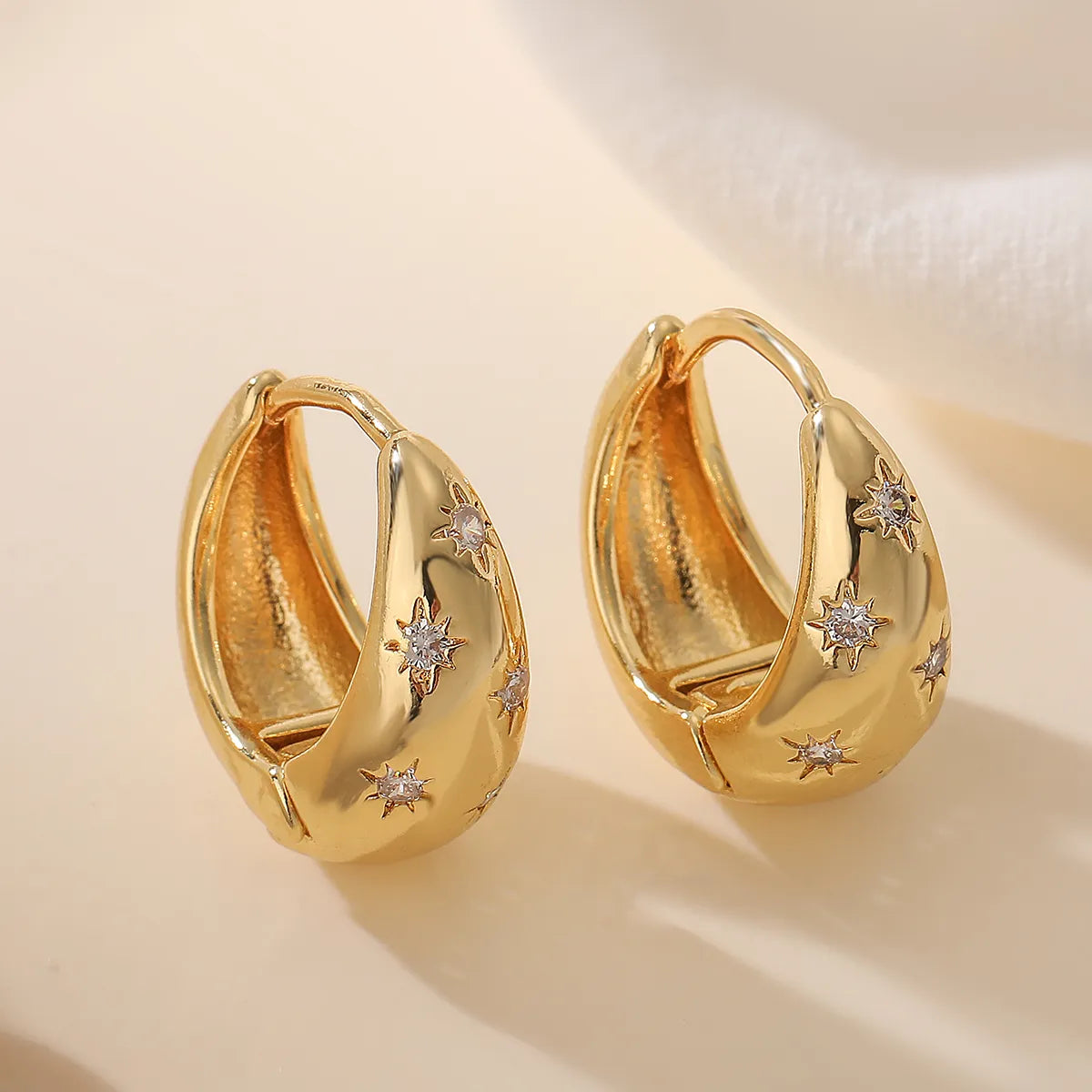 1 Pair Ig Style Simple Style Geometric Plating Inlay Copper Zircon 18k Gold Plated Earrings