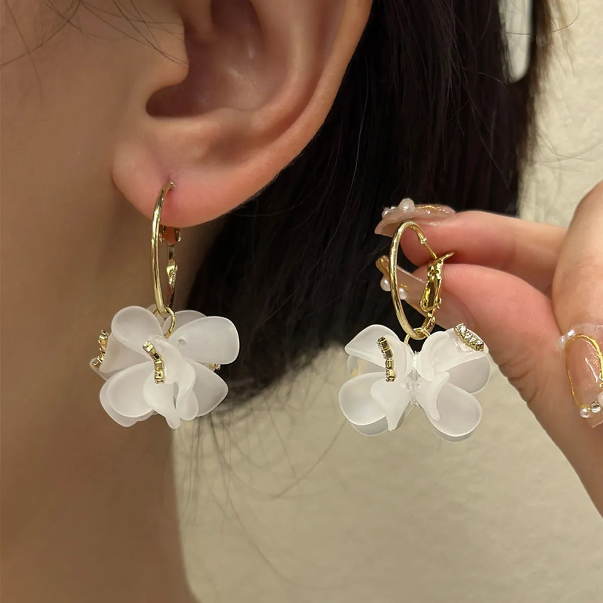 1 Pair IG Style Simple Style Heart Shape Flower Bow Knot Inlay Alloy Artificial Pearls Rhinestones Drop Earrings Earrings Ear Studs