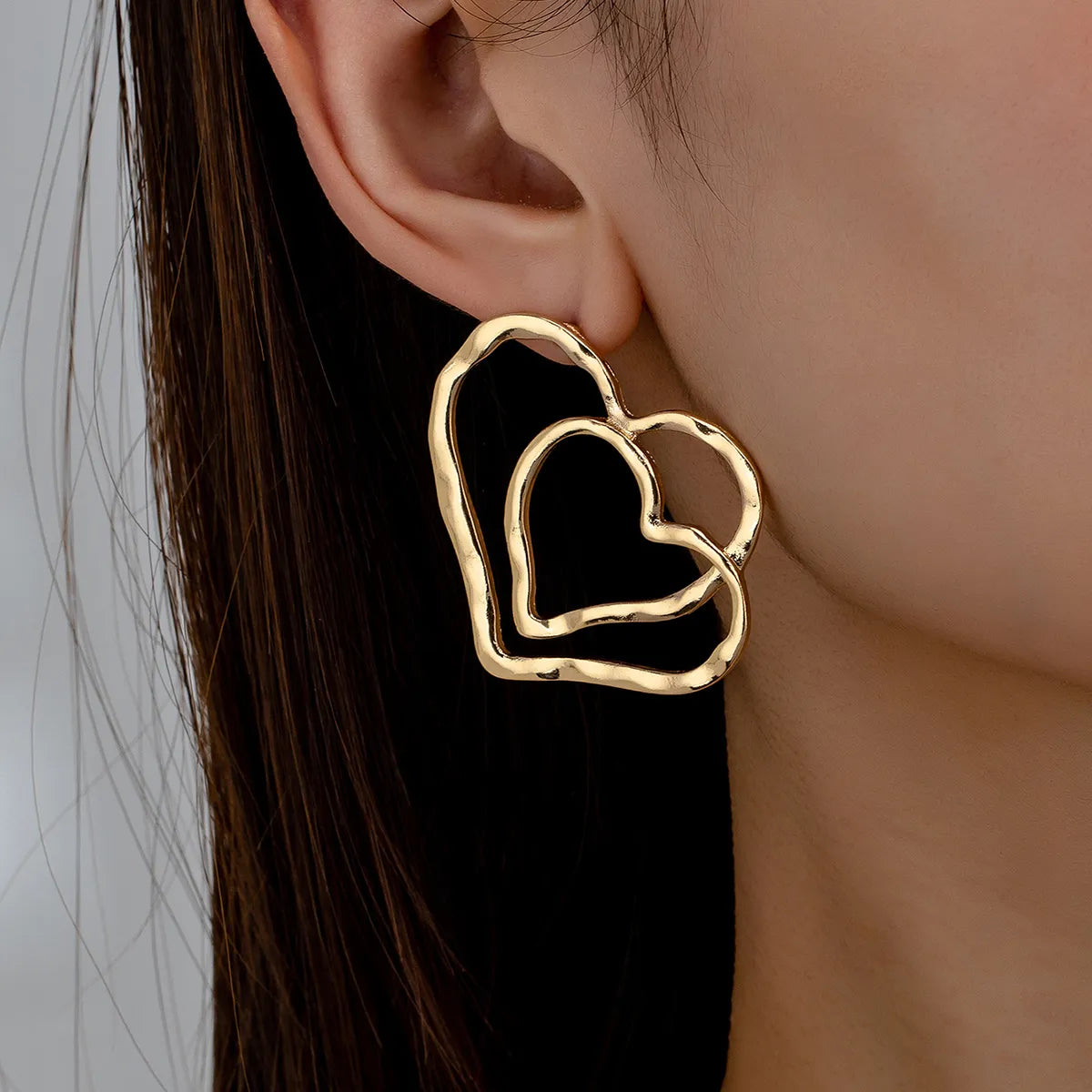 1 Pair IG Style Simple Style Heart Shape Hollow Out Zinc Alloy Ear Studs