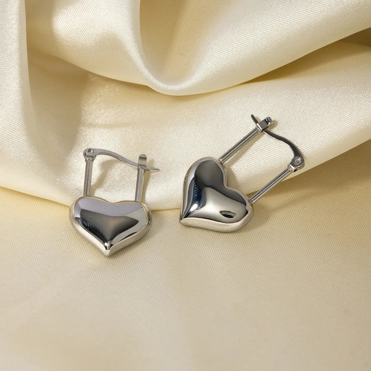 1 Pair Ig Style Simple Style Heart Shape Stainless Steel Earrings