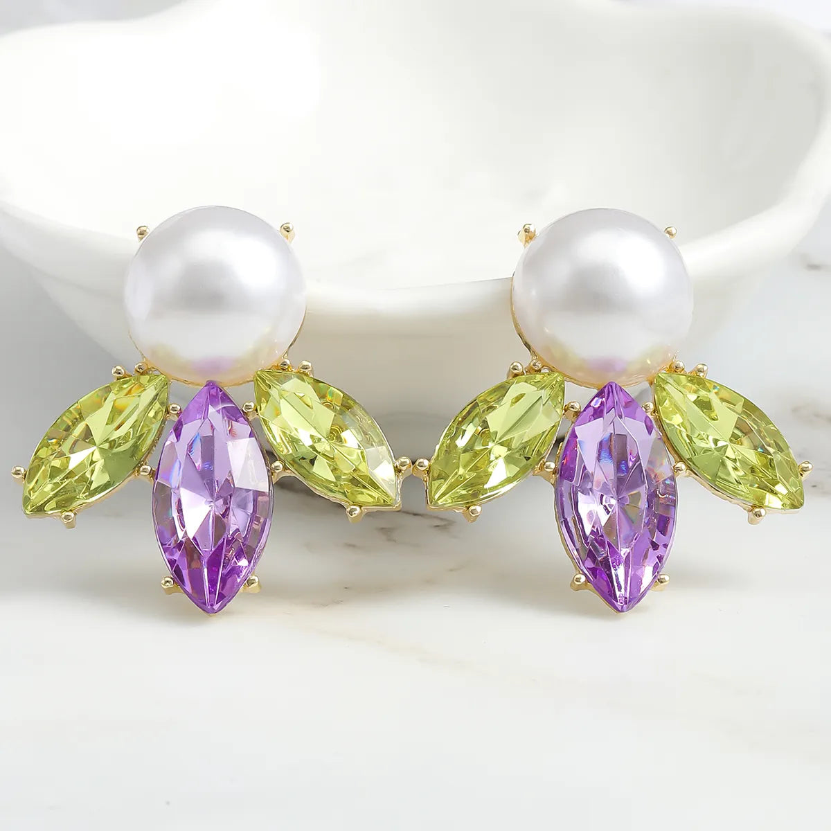 1 Pair IG Style Simple Style Shiny Irregular Inlay Alloy Pearl Zircon Ear Studs