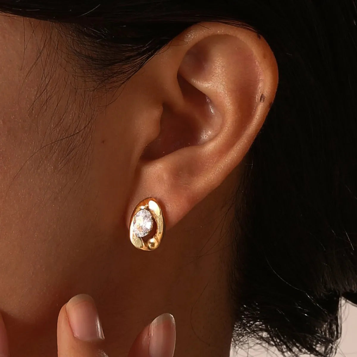 1 Pair IG Style Simple Style Shiny Oval Inlay 201 Stainless Steel Zircon Ear Studs