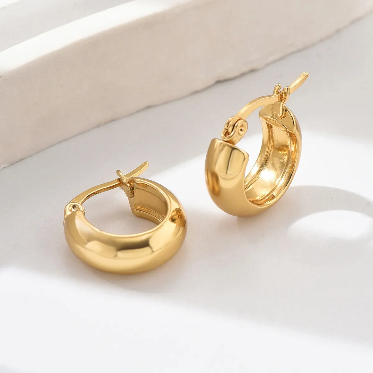 1 Pair IG Style Simple Style Solid Color 201 Stainless Steel 18K Gold Plated Earrings