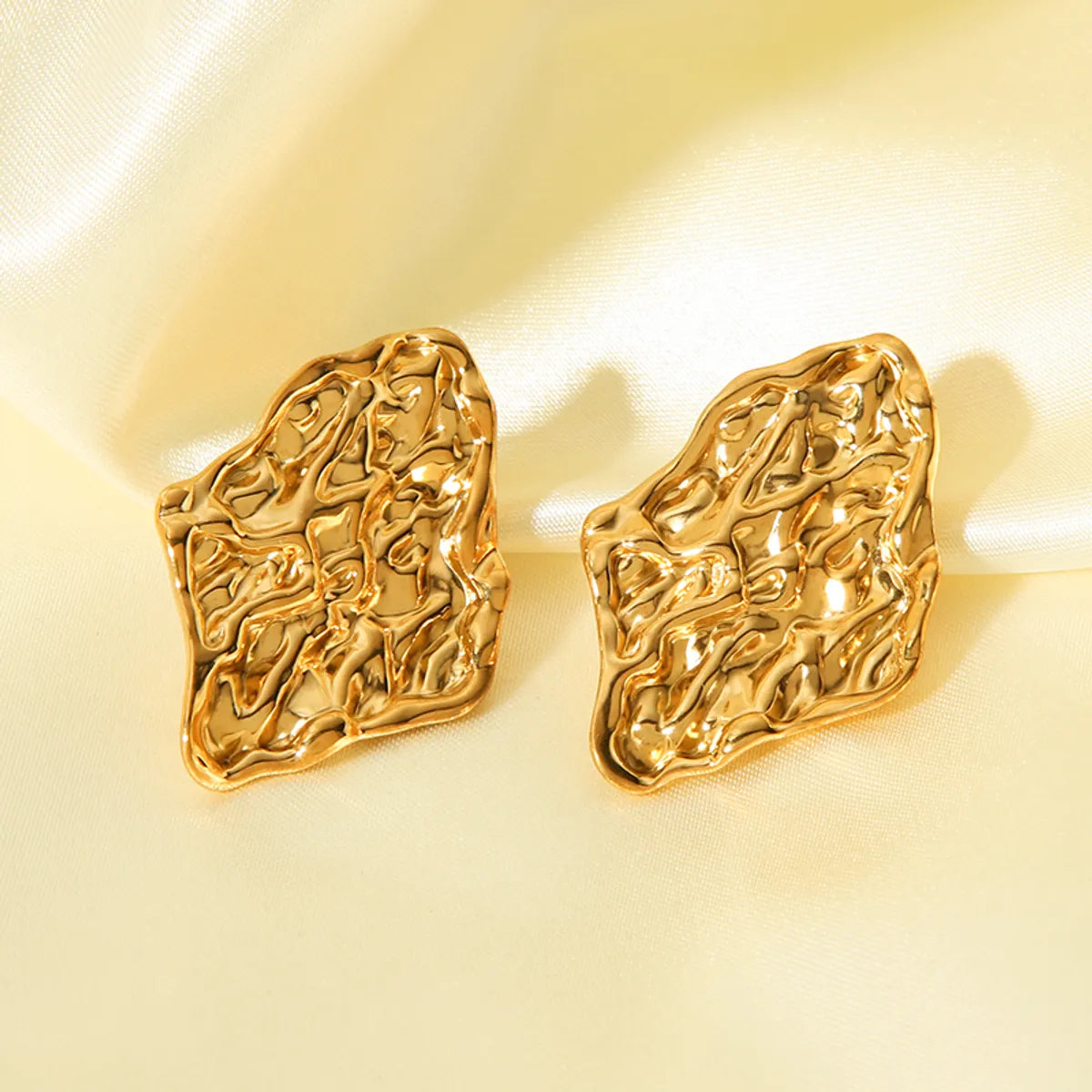 1 Pair Ig Style Simple Style Solid Color Asymmetrical Plating Stainless Steel 18k Gold Plated Ear Studs