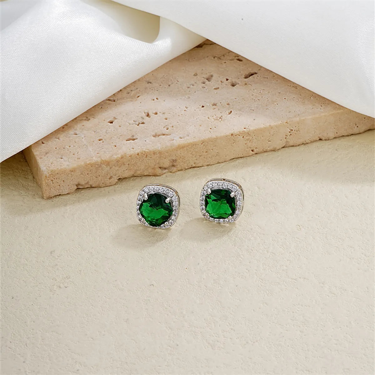 1 Pair Ig Style Simple Style Square Plating Inlay Copper Zircon Ear Studs