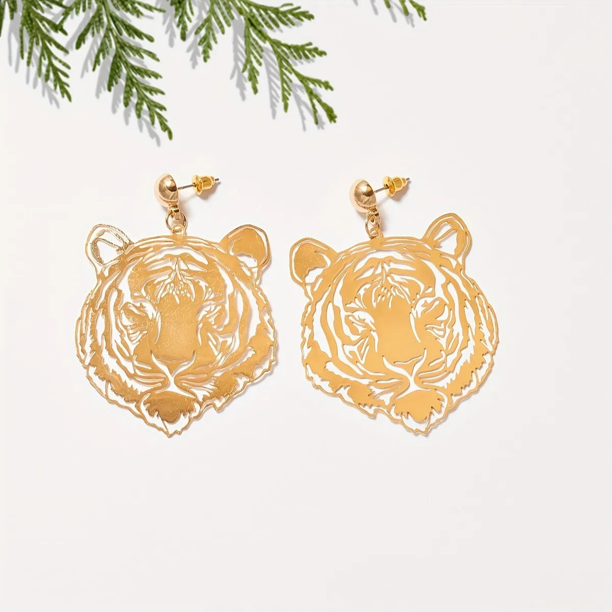 1 Pair IG Style Simple Style Tiger Hollow Out Alloy Drop Earrings