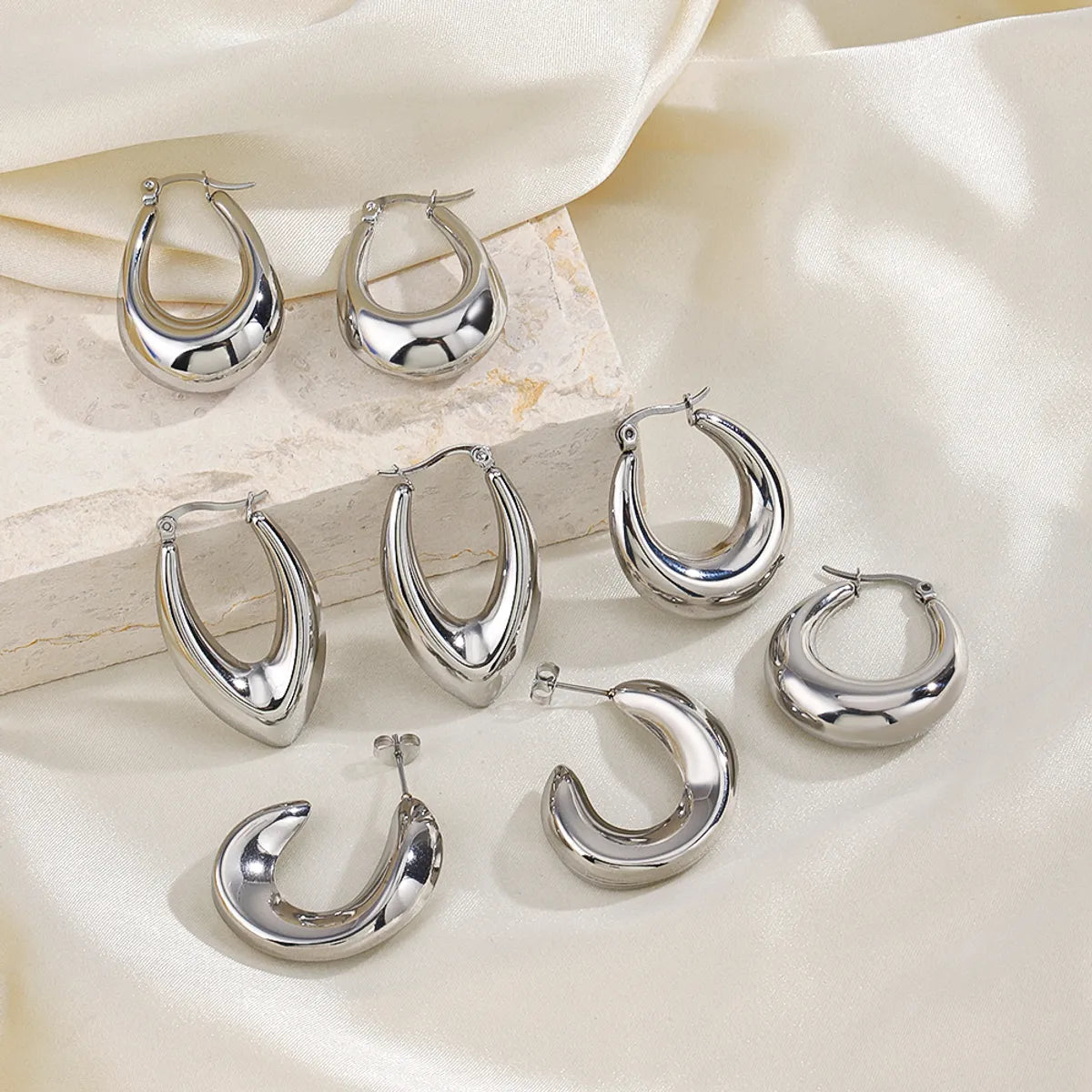 1 Pair Ig Style Simple Style U Shape Oval Solid Color Polishing Stainless Steel Earrings