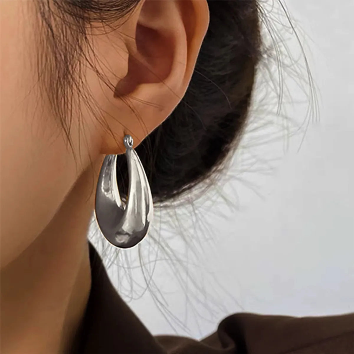 1 Pair Ig Style Simple Style U Shape Oval Solid Color Polishing Stainless Steel Earrings