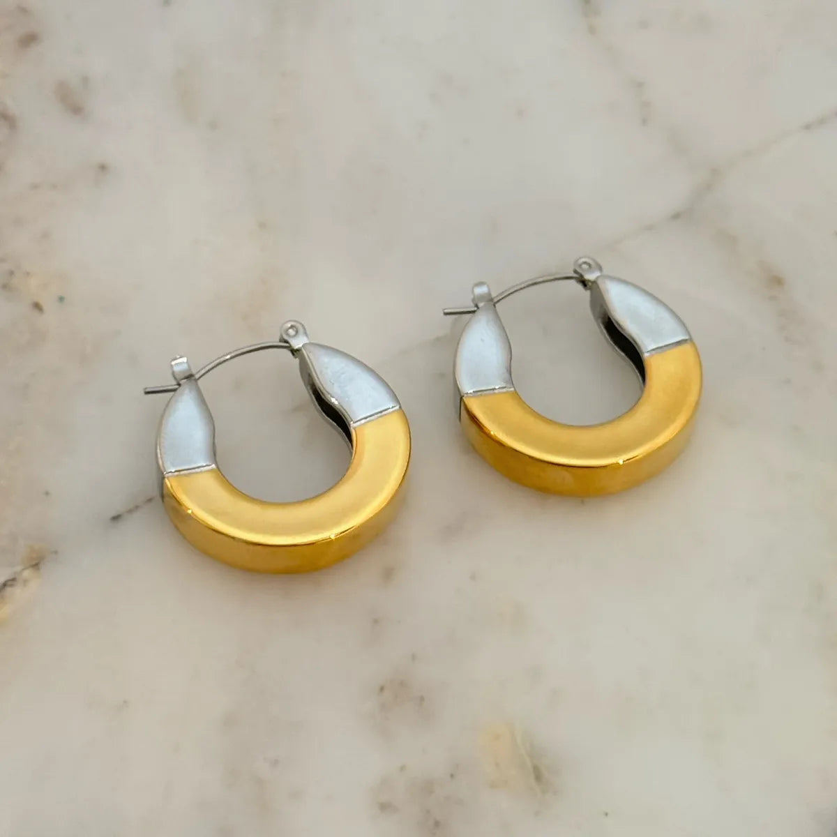 1 Pair Ig Style Simple Style U Shape Polishing Plating Stainless Steel 18k Gold Plated Earrings