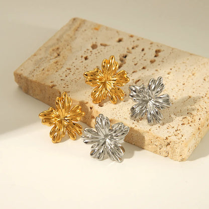 1 Pair IG Style Sweet Five Petal Flower Flower Polishing 304 Stainless Steel 18K Gold Plated Ear Studs