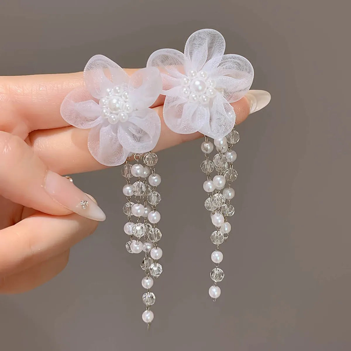 1 Pair IG Style Sweet Flower Petal Butterfly Beaded Tassel Inlay Alloy Rhinestones Drop Earrings