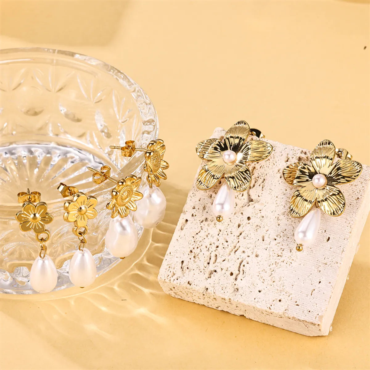 1 Pair Ig Style Sweet Flower Plating Stainless Steel Imitation Pearl 18k Gold Plated Drop Earrings