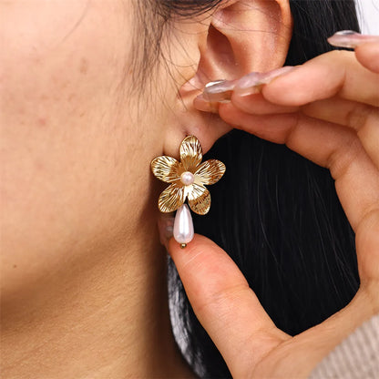 1 Pair Ig Style Sweet Flower Plating Stainless Steel Imitation Pearl 18k Gold Plated Drop Earrings