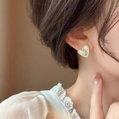 1 Pair IG Style Sweet Heart Shape Flower Inlay Alloy Pearl Silver Plated Ear Studs