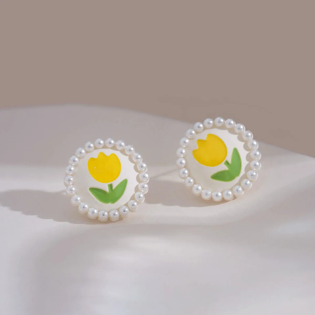 1 Pair IG Style Sweet Round Flower Plating Inlay Alloy Artificial Pearls Ear Studs