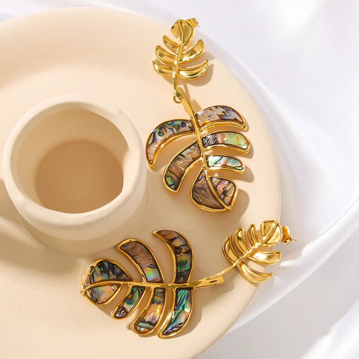 1 Pair IG Style Vacation Beach Leaves Patchwork Inlay 304 Stainless Steel Shell 18K Gold Plated Drop Earrings