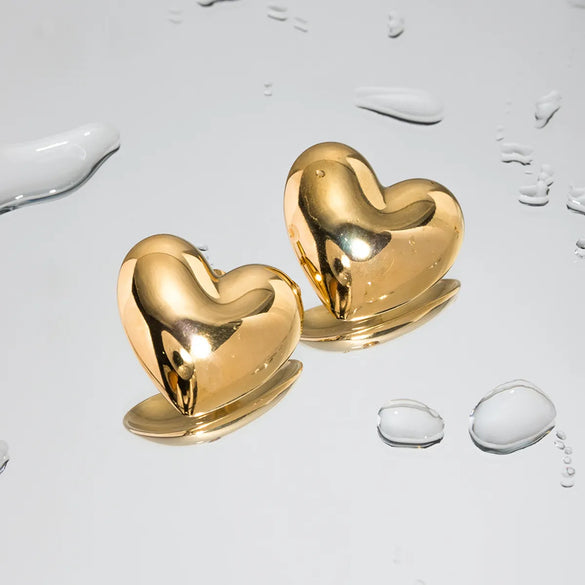 1 Pair Ig Style Vintage Style Heart Shape Plating Stainless Steel 18k Gold Plated Ear Studs